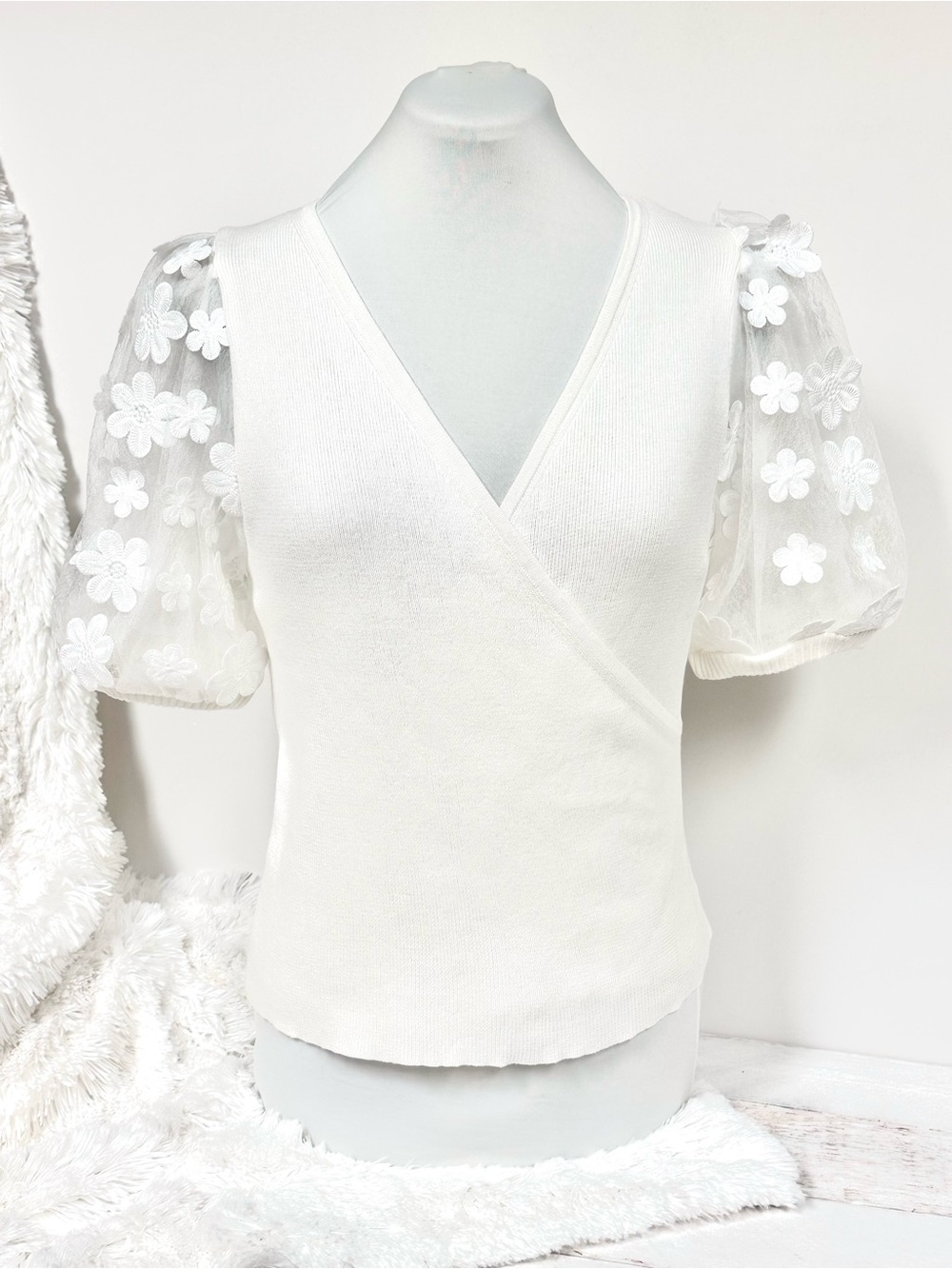 French Connection Lucille Lace Wrap Top • Summer White • Sz M • NWT